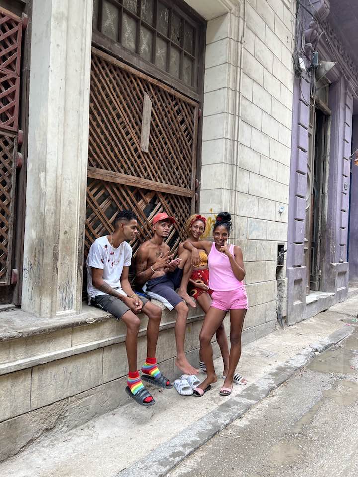 375269434 2070721906431894 6276906319535095577 N